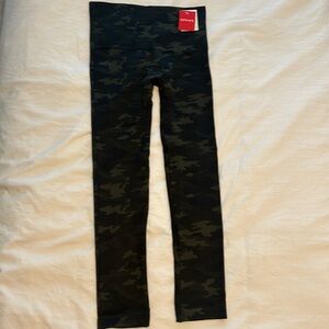 NWT SPANX Look at Me Now Camo Leggings